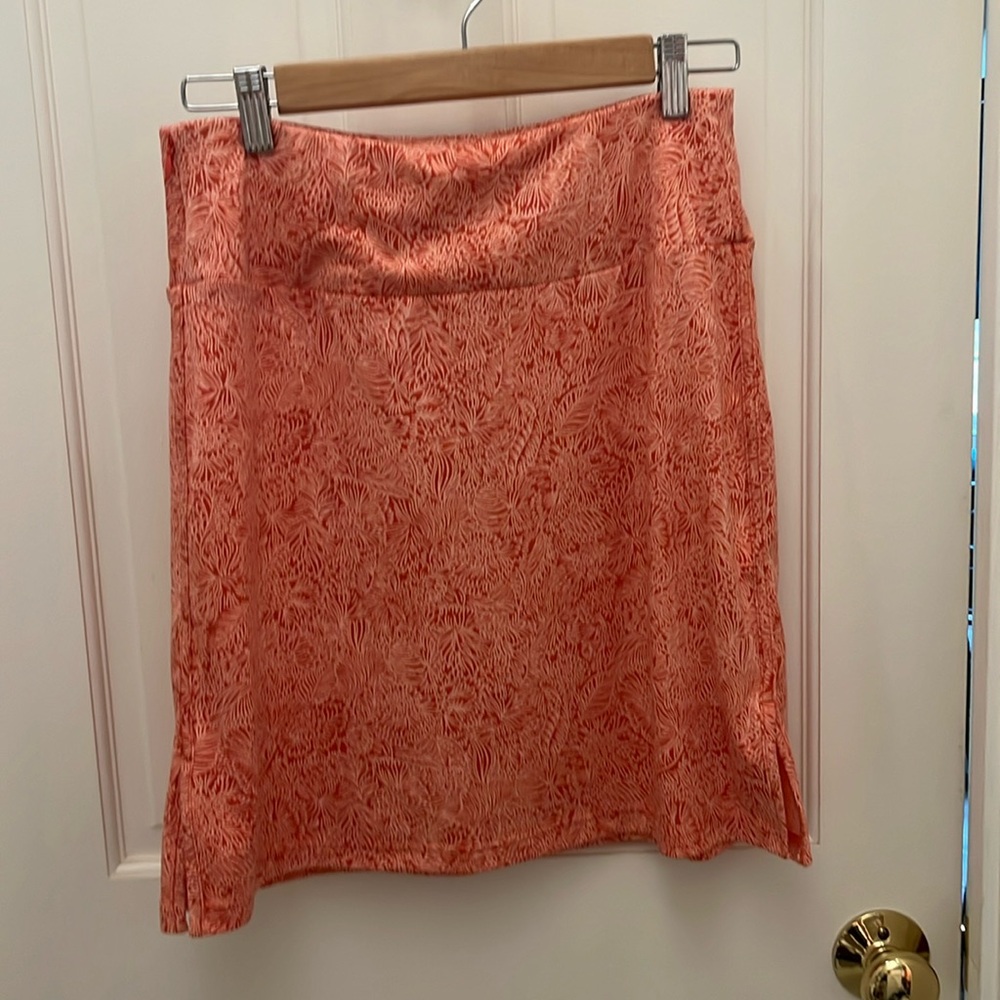Easy care mini, sporty skirt